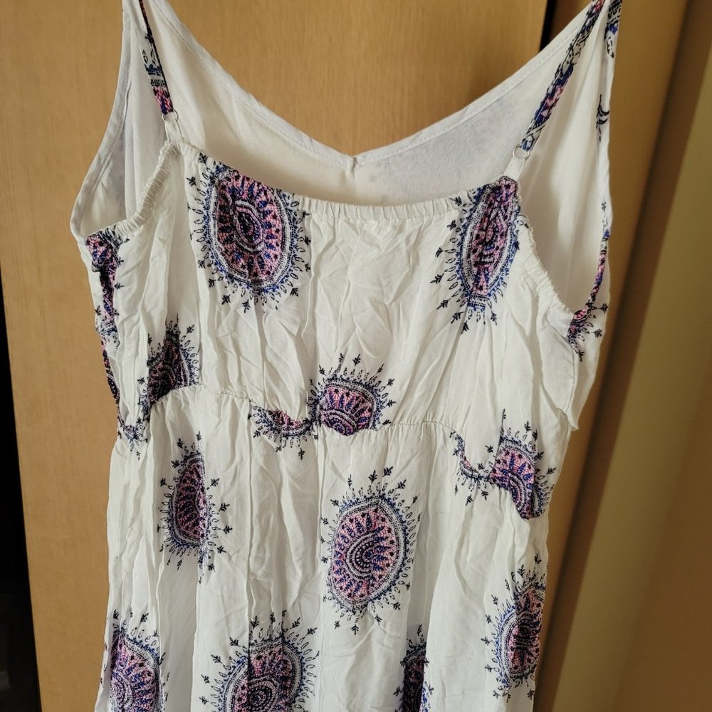 Dress - Picture 4 of 4